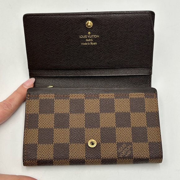 (SOLD) Louis Vuitton Tresor Wallet (CA0947) - Picture 7 of 17